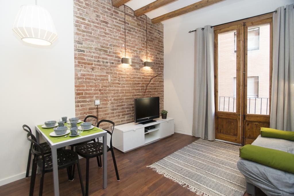 Apartments Barcelona Sagrada Rum bild