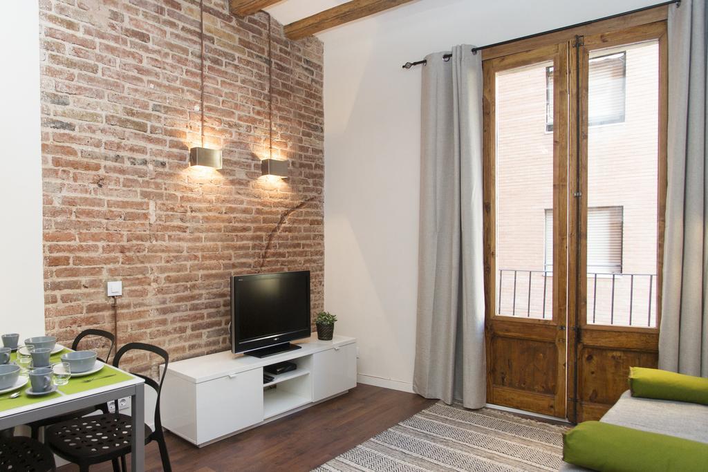 Apartments Barcelona Sagrada Rum bild