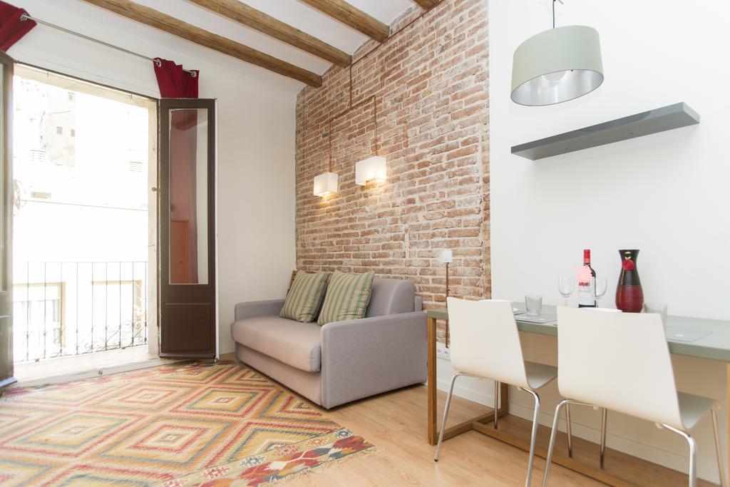 Apartments Barcelona Sagrada Rum bild