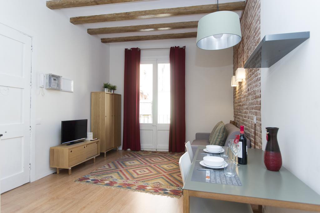 Apartments Barcelona Sagrada Rum bild