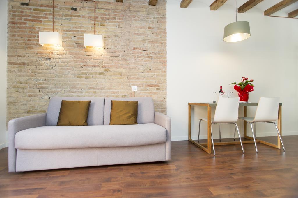 Apartments Barcelona Sagrada Rum bild