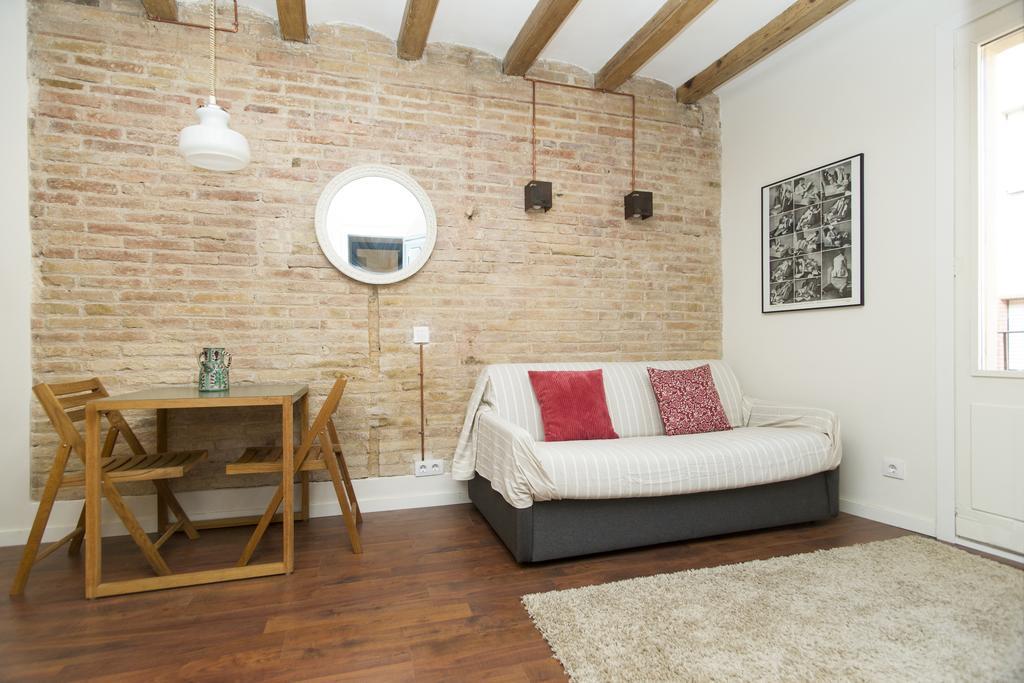 Apartments Barcelona Sagrada Rum bild