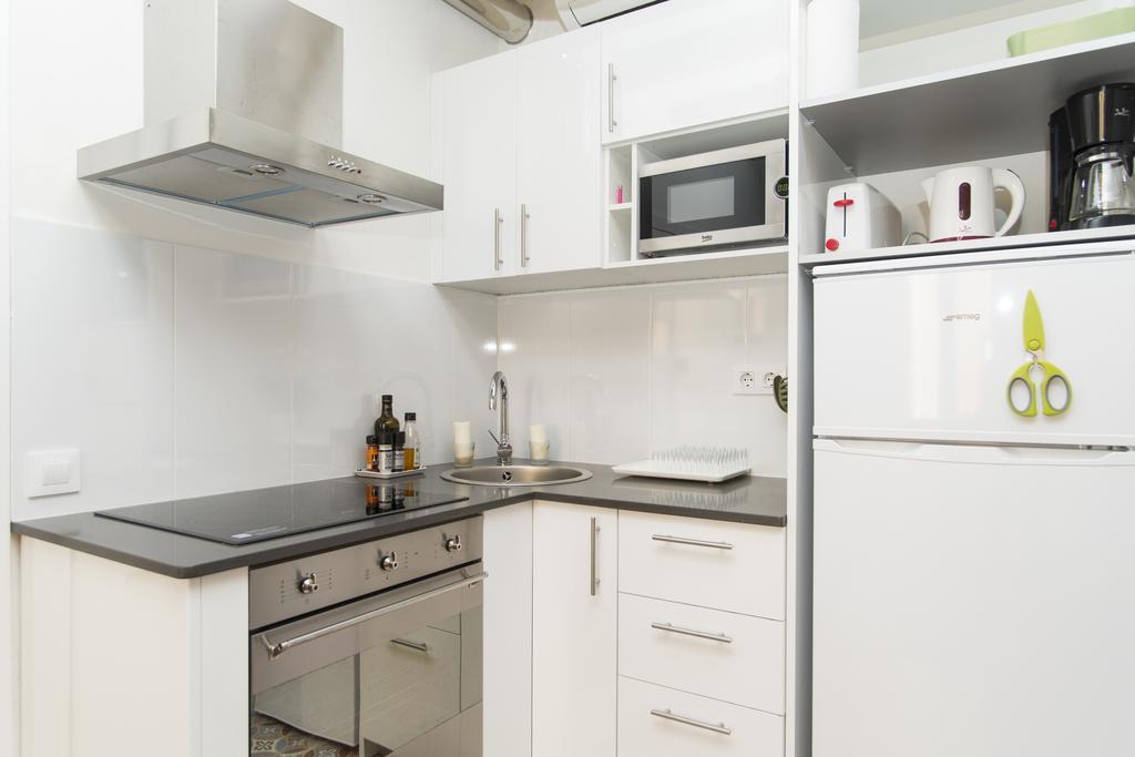 Apartments Barcelona Sagrada Rum bild