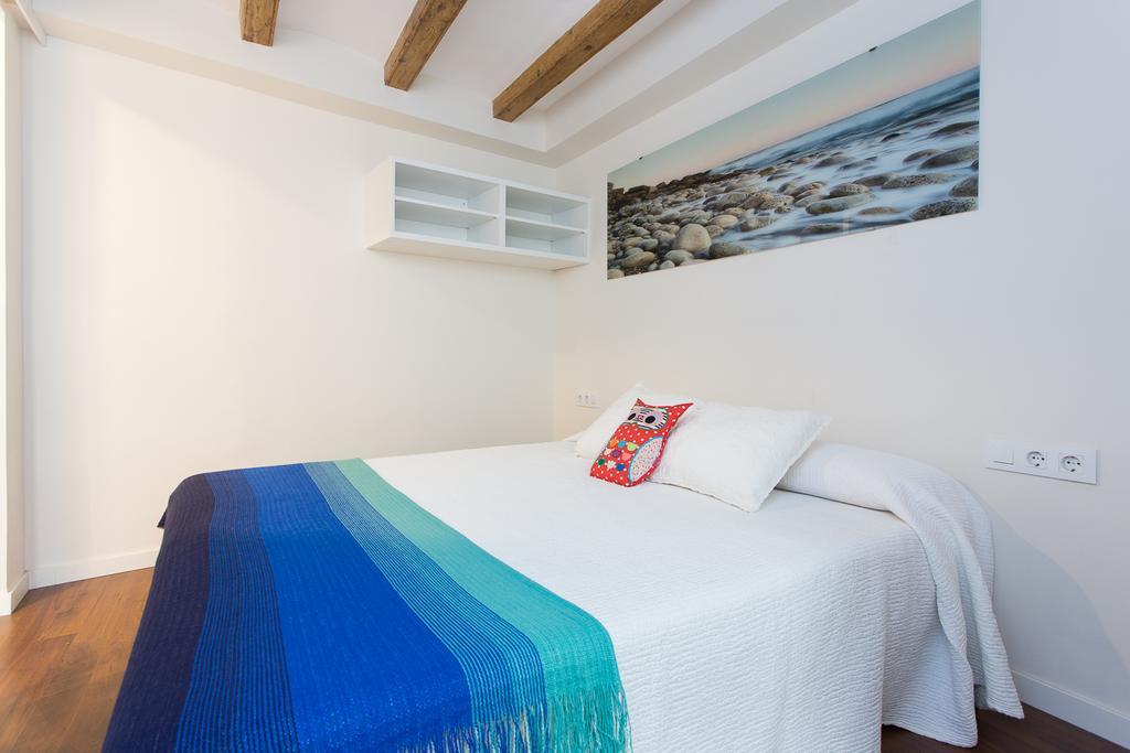 Apartments Barcelona Sagrada Rum bild